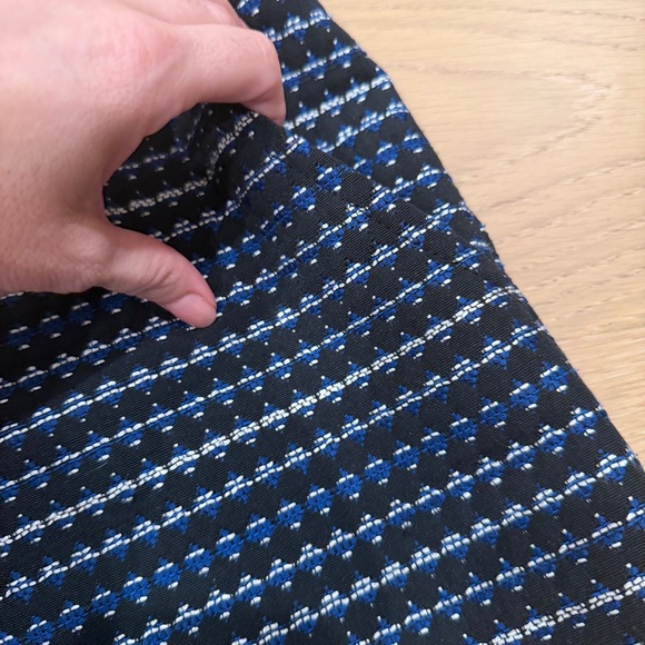 Trina Turk Women's Patterned Shorts - Navy, Red, Black Bundle of 3, size 4 - Picture 10 of 16